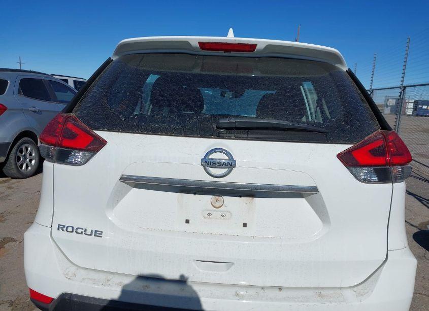Photo 16 of 2020 Nissan Rogue S FWD (VIN JN8AT2MT5LW013831)