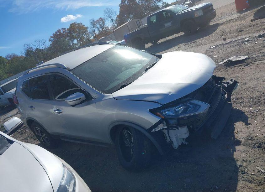 Photo 13 of 2020 Nissan Rogue SV FWD (VIN JN8AT2MT5LW014509)