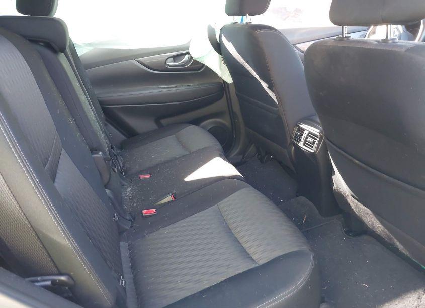 Photo 8 of 2020 Nissan Rogue SV FWD (VIN JN8AT2MT5LW014509)