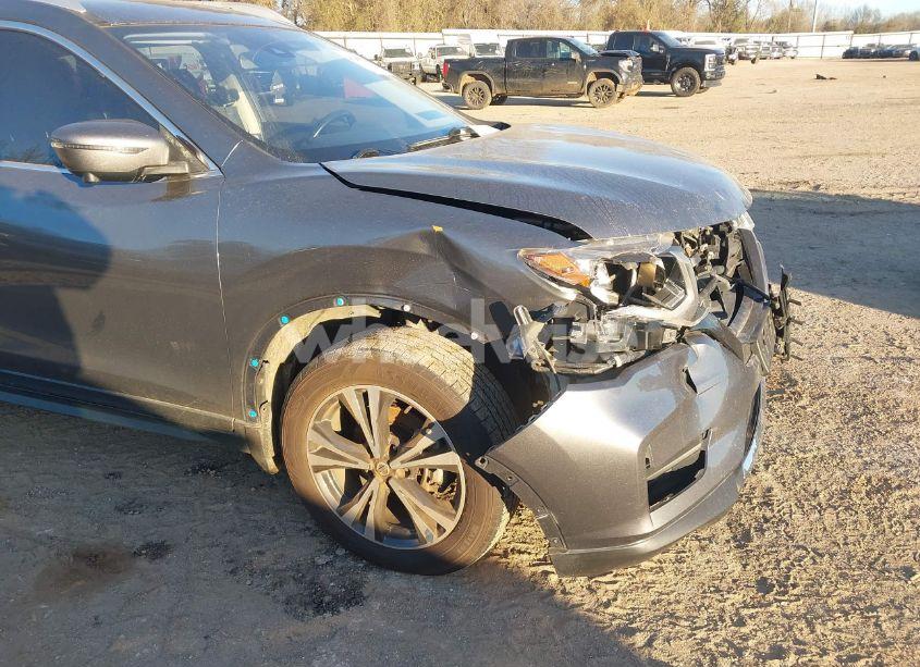 Photo 17 of 2020 Nissan Rogue SV FWD (VIN JN8AT2MT5LW017264)