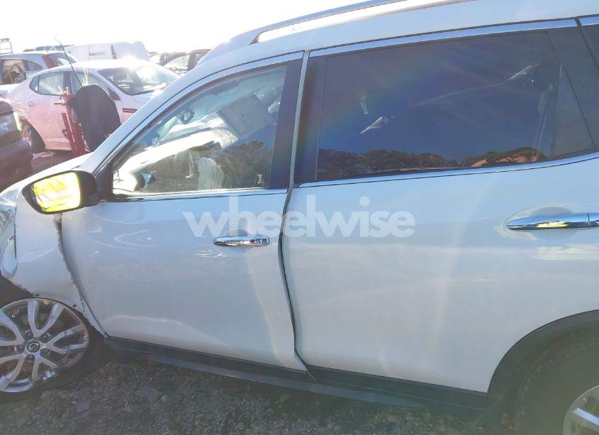 Photo 14 of 2020 Nissan Rogue SV FWD (VIN JN8AT2MT5LW041564)