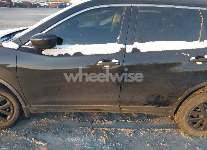 Photo 14 of 2016 Nissan Rogue S (VIN JN8AT2MT6GW011253)