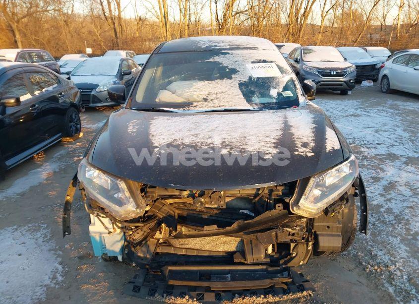 Photo 6 of 2016 Nissan Rogue S (VIN JN8AT2MT6GW011253)