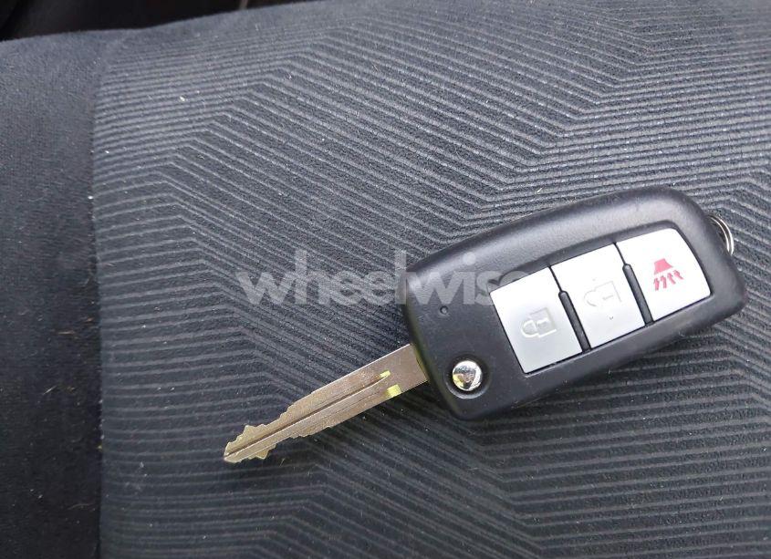 Photo 11 of 2016 Nissan Rogue S (VIN JN8AT2MT6GW015223)