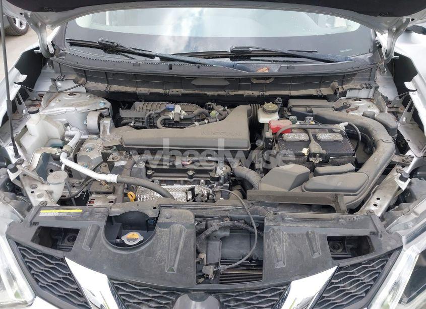 Photo 10 of 2016 Nissan Rogue SV (VIN JN8AT2MT6GW020941)