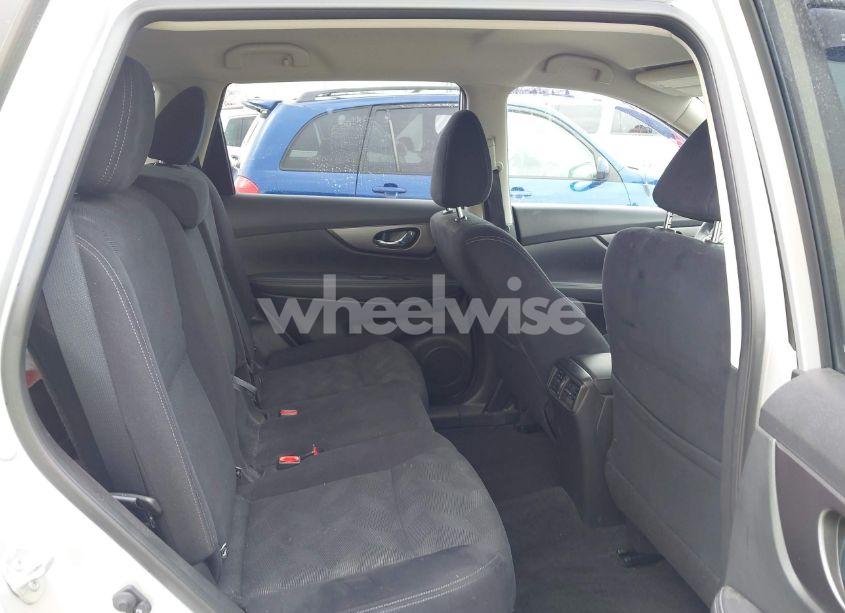 Photo 8 of 2016 Nissan Rogue SV (VIN JN8AT2MT6GW020941)