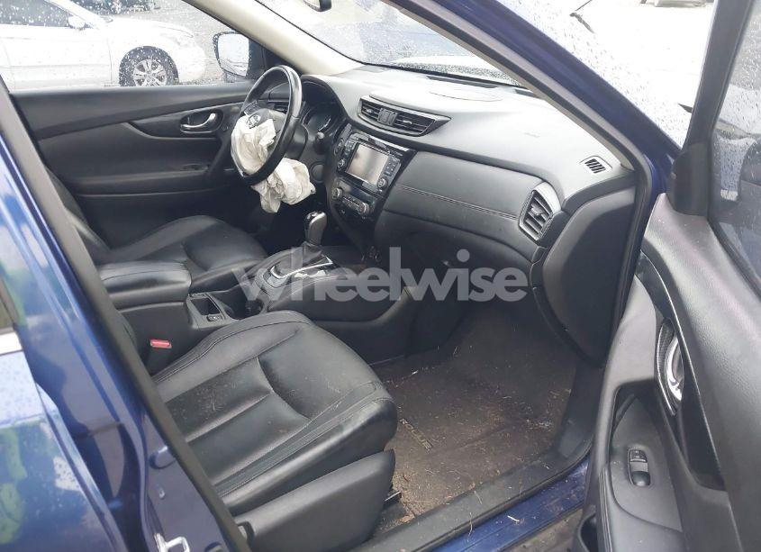 Photo 5 of 2017 Nissan Rogue SL (VIN JN8AT2MT6HW133225)