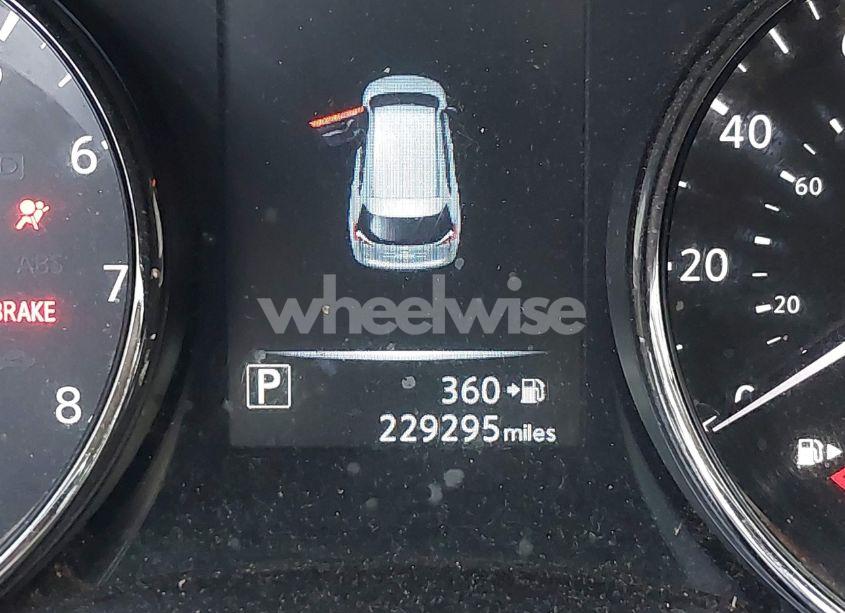 Photo 16 of 2017 Nissan Rogue S (VIN JN8AT2MT6HW137274)