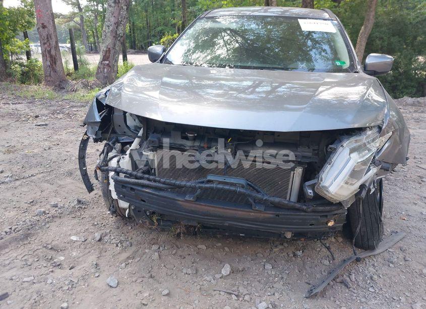 Photo 6 of 2017 Nissan Rogue S (VIN JN8AT2MT6HW137274)