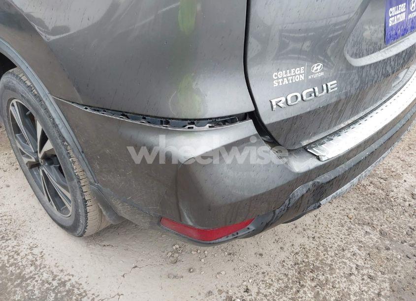 Photo 17 of 2017 Nissan Rogue SL (VIN JN8AT2MT6HW141146)