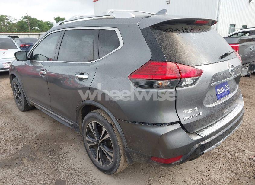 Photo 3 of 2017 Nissan Rogue SL (VIN JN8AT2MT6HW141146)