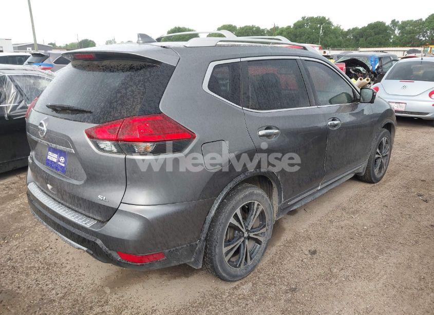 Photo 4 of 2017 Nissan Rogue SL (VIN JN8AT2MT6HW141146)