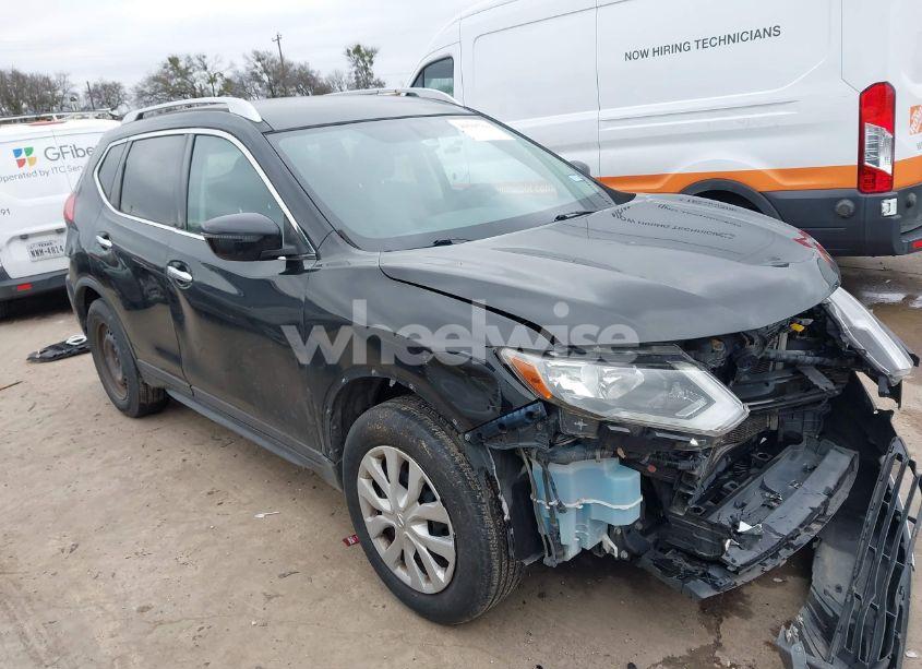 2017 Nissan Rogue S (VIN JN8AT2MT6HW150719) main photo