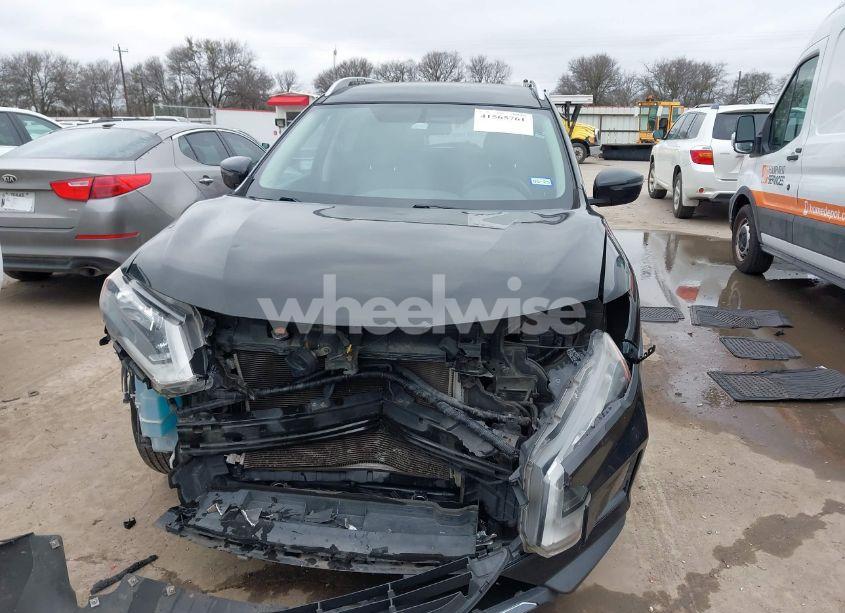 Photo 13 of 2017 Nissan Rogue S (VIN JN8AT2MT6HW150719)