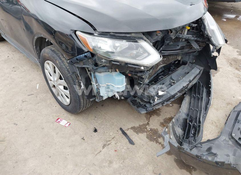 Photo 6 of 2017 Nissan Rogue S (VIN JN8AT2MT6HW150719)