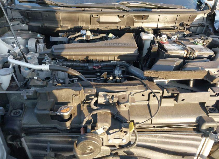 Photo 10 of 2017 Nissan Rogue SV (VIN JN8AT2MT6HW380695)