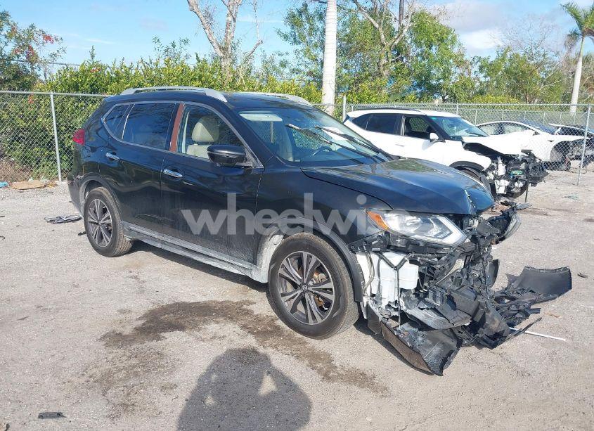 2017 Nissan Rogue SL (VIN JN8AT2MT6HW392443) main photo