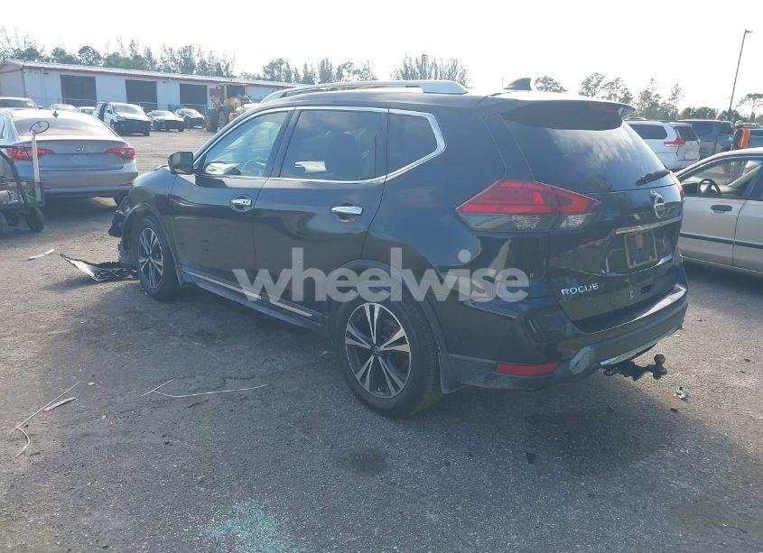 Photo 3 of 2017 Nissan Rogue SL (VIN JN8AT2MT6HW392443)