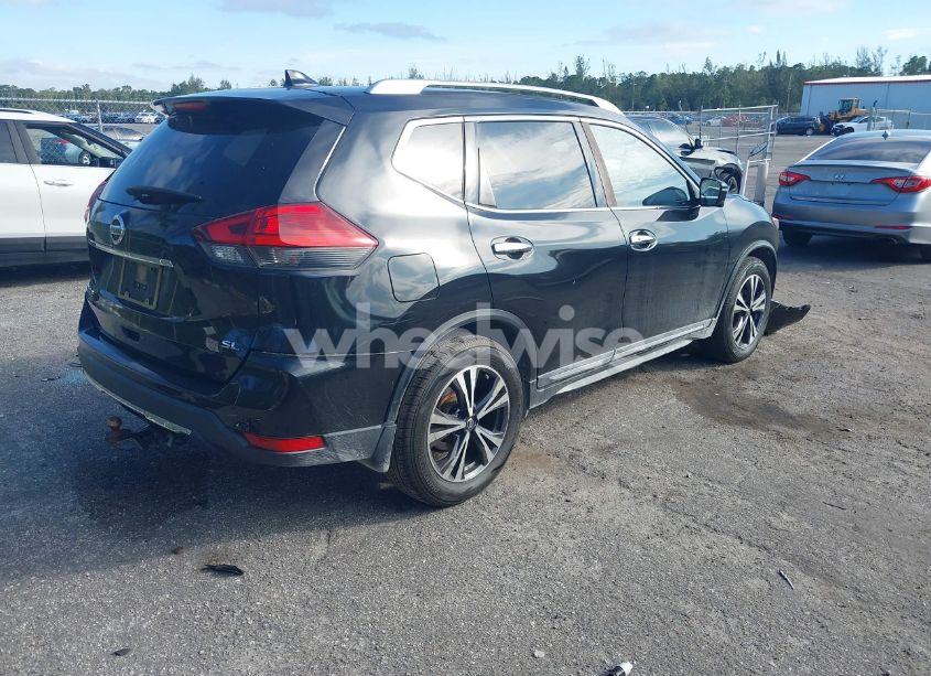 Photo 4 of 2017 Nissan Rogue SL (VIN JN8AT2MT6HW392443)