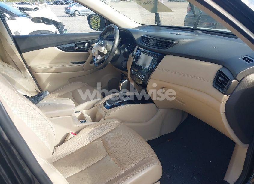 Photo 5 of 2017 Nissan Rogue SL (VIN JN8AT2MT6HW392443)