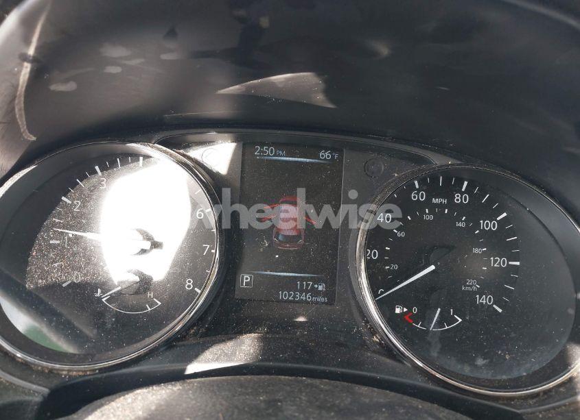 Photo 7 of 2017 Nissan Rogue SV (VIN JN8AT2MT6HW408351)