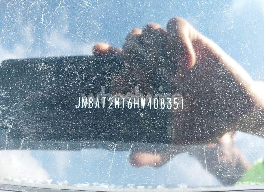 Photo 9 of 2017 Nissan Rogue SV (VIN JN8AT2MT6HW408351)