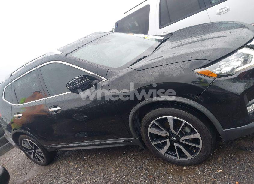 Photo 13 of 2018 Nissan Rogue SL (VIN JN8AT2MT6JW489275)