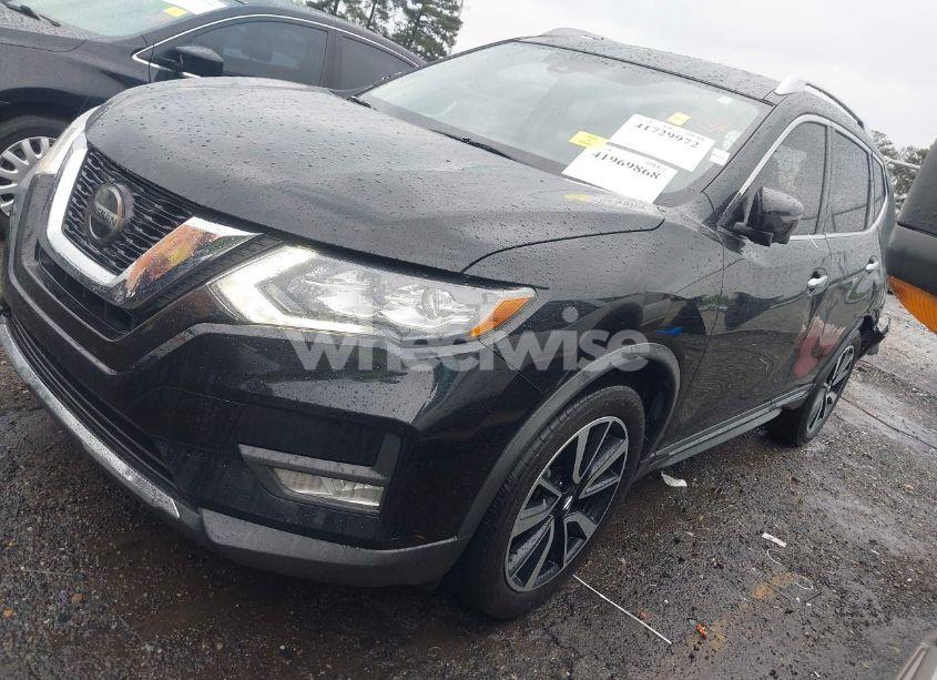 Photo 2 of 2018 Nissan Rogue SL (VIN JN8AT2MT6JW489275)