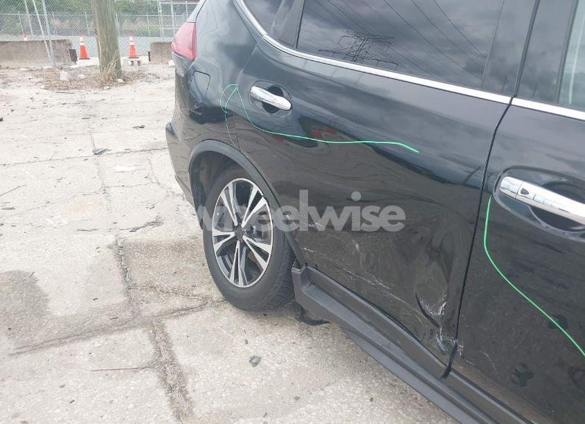 Photo 6 of 2019 Nissan Rogue SV (VIN JN8AT2MT6KW264968)