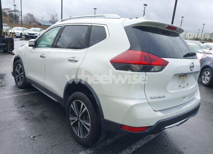 Photo 3 of 2019 Nissan Rogue SV (VIN JN8AT2MT6KW265473)