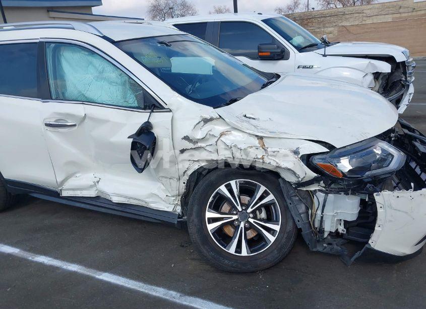 Photo 6 of 2019 Nissan Rogue SV (VIN JN8AT2MT6KW265473)