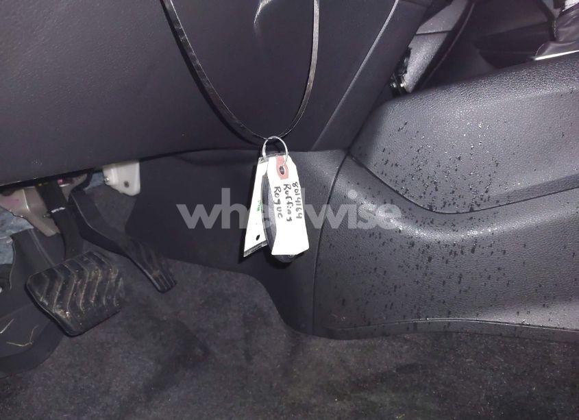 Photo 11 of 2019 Nissan Rogue SV (VIN JN8AT2MT6KW504908)