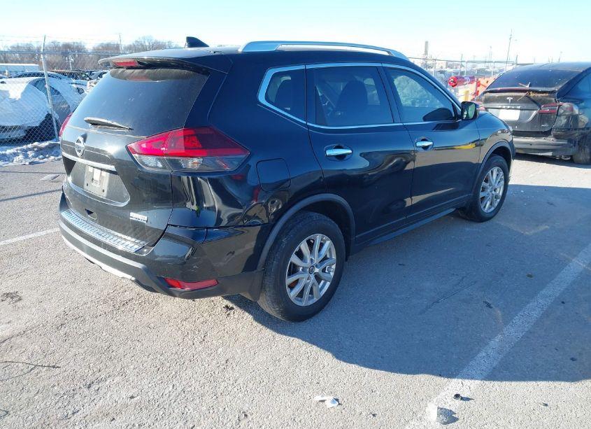 Photo 4 of 2020 Nissan Rogue S FWD (VIN JN8AT2MT6LW000490)