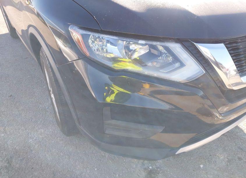 Photo 6 of 2020 Nissan Rogue S FWD (VIN JN8AT2MT6LW000490)