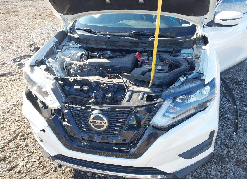 Photo 10 of 2020 Nissan Rogue SV FWD (VIN JN8AT2MT6LW033764)