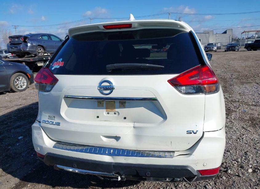 Photo 16 of 2020 Nissan Rogue SV FWD (VIN JN8AT2MT6LW033764)