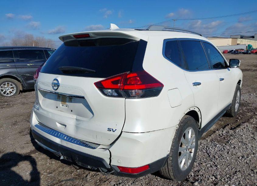 Photo 4 of 2020 Nissan Rogue SV FWD (VIN JN8AT2MT6LW033764)