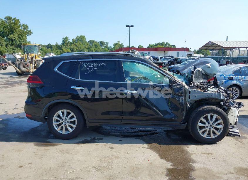 Photo 13 of 2020 Nissan Rogue SV FWD (VIN JN8AT2MT6LW043310)