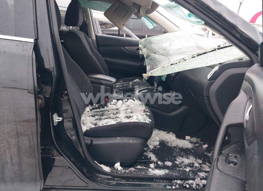 Photo 5 of 2016 Nissan Rogue SV (VIN JN8AT2MT7GW002190)