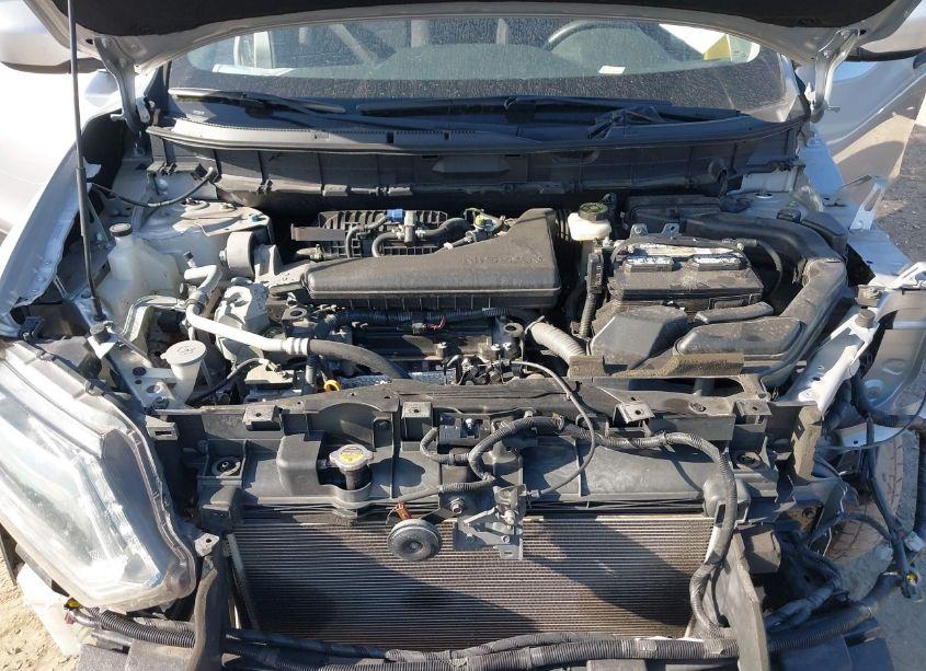 Photo 10 of 2016 Nissan Rogue S (VIN JN8AT2MT7GW007695)