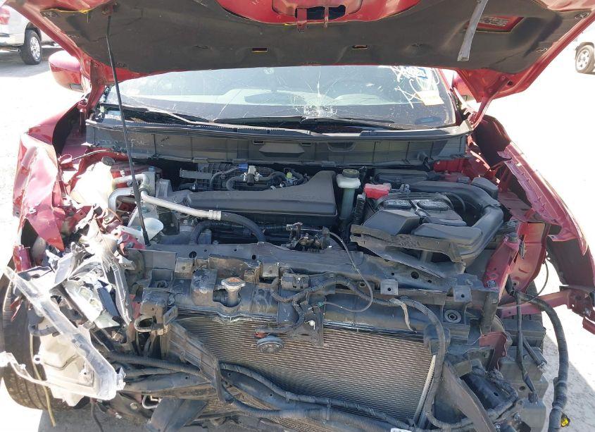 Photo 10 of 2016 Nissan Rogue S (VIN JN8AT2MT7GW013447)