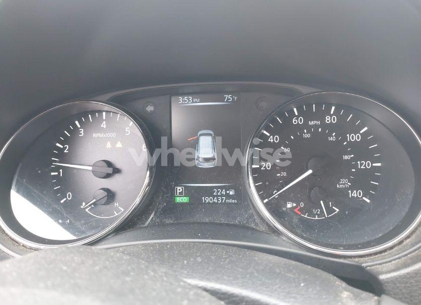 Photo 7 of 2017 Nissan Rogue SL (VIN JN8AT2MT7HW132455)