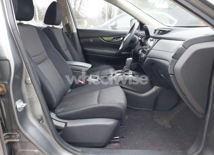 Photo 5 of 2017 Nissan Rogue S (VIN JN8AT2MT7HW134190)