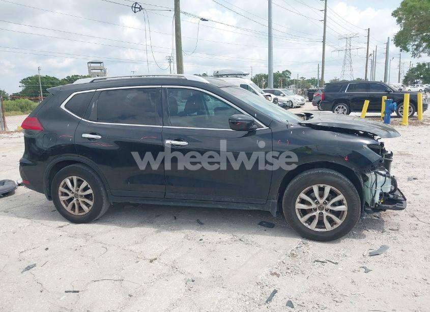 Photo 14 of 2017 Nissan Rogue SV (VIN JN8AT2MT7HW153600)