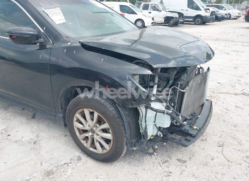 Photo 18 of 2017 Nissan Rogue SV (VIN JN8AT2MT7HW153600)