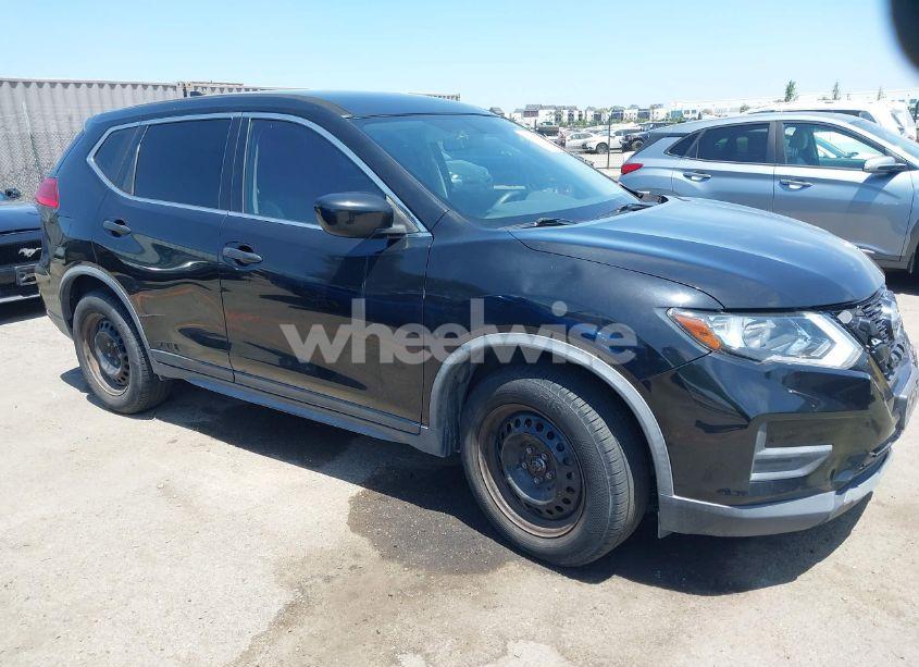 2017 Nissan Rogue S (VIN JN8AT2MT7HW381998) main photo