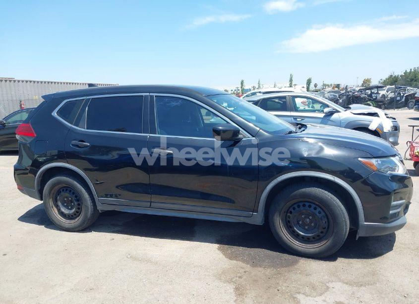 Photo 13 of 2017 Nissan Rogue S (VIN JN8AT2MT7HW381998)