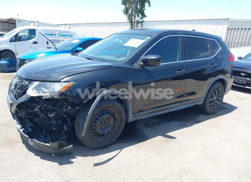 Photo 2 of 2017 Nissan Rogue S (VIN JN8AT2MT7HW381998)