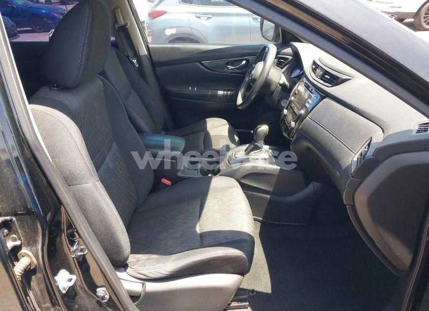 Photo 5 of 2017 Nissan Rogue S (VIN JN8AT2MT7HW381998)