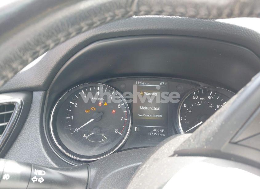 Photo 7 of 2017 Nissan Rogue SV (VIN JN8AT2MT7HW398915)